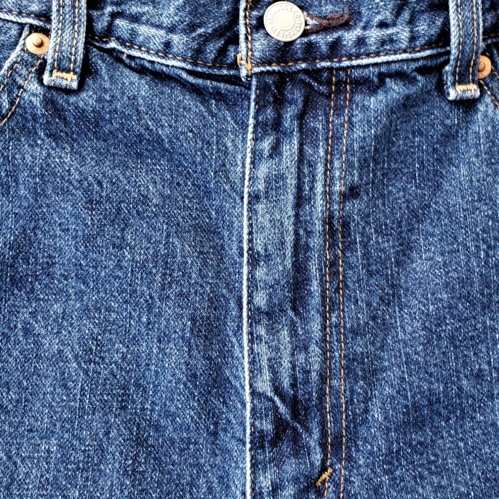 Levi's 405 Denim Shorts 36W Excellent Condition - Picture 4 of 13
